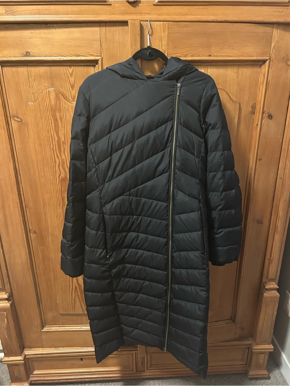 Lands' End Women's Black Hooded Puffer Coat